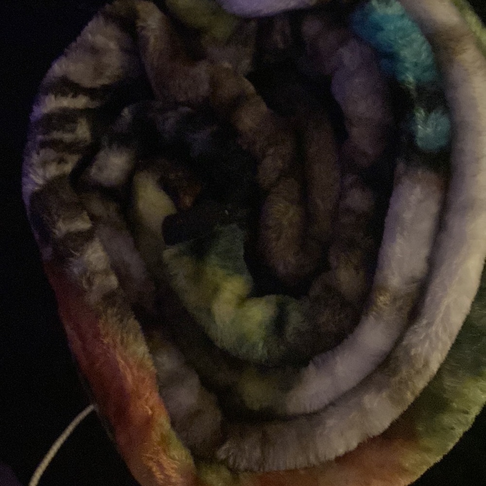 Throw Blanket - Picture 2 of 5